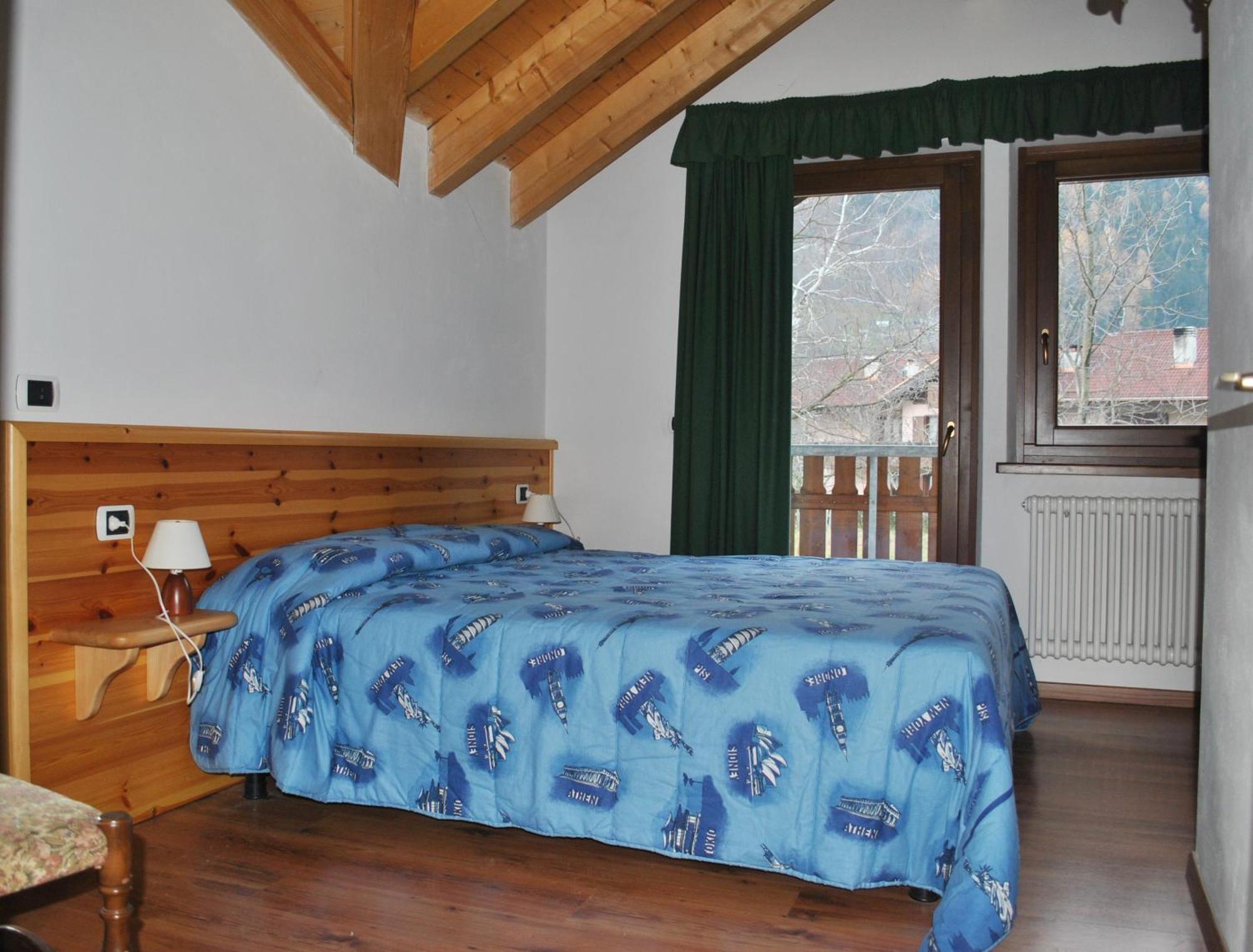 La Pineta - Appartamenti In Villetta Pinzolo Zewnętrze zdjęcie